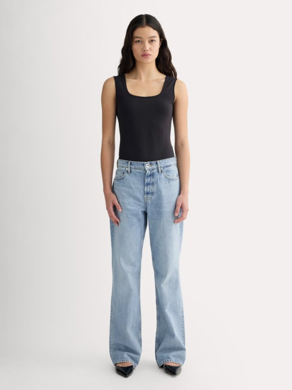 Everlane Women's '90s Forever Jean in Light Indigo, Size 29